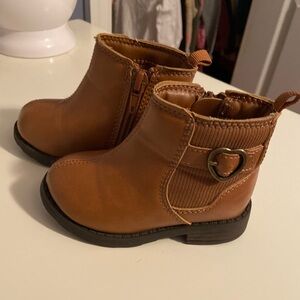 Carters toddler boots size 4